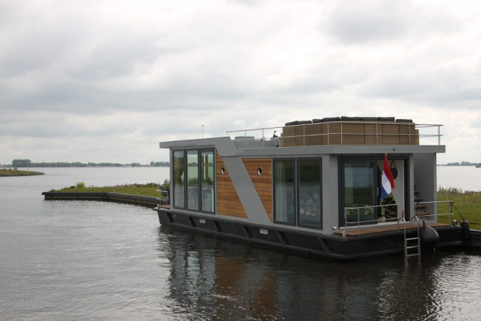accomodatie Houseboat Friesland